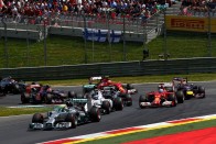 F1: Nem baj, ha összeomlik pár csapat! 48