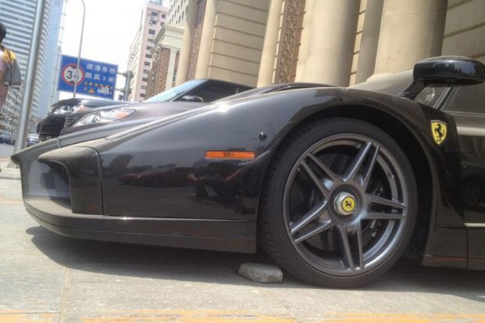 Ki hagy magára egy Ferrari Enzót? 10 | Vezess Ki hagy magára egy Ferrari Enzót? 10