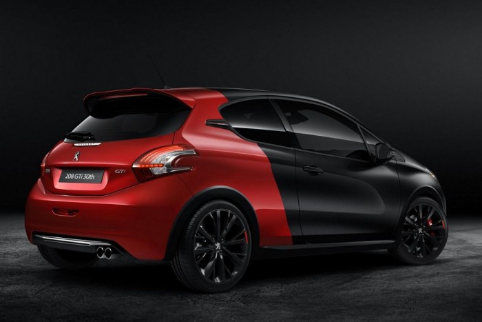 Szülinapos a Peugeot izomautója 4