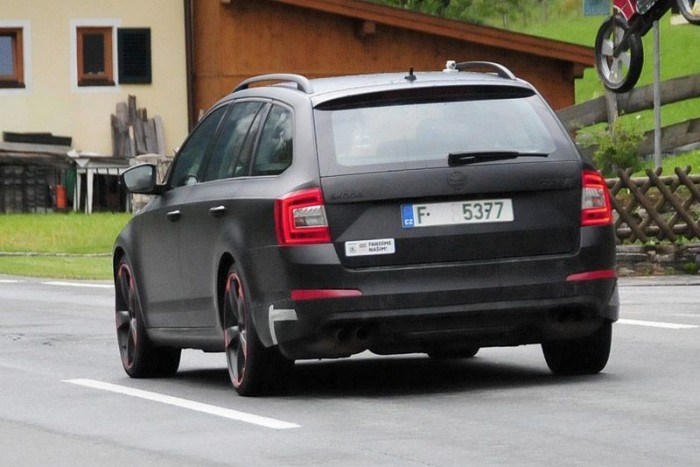 Brutális Škoda Octavia jön 6 | Vezess Brutális Škoda Octavia jön 6
