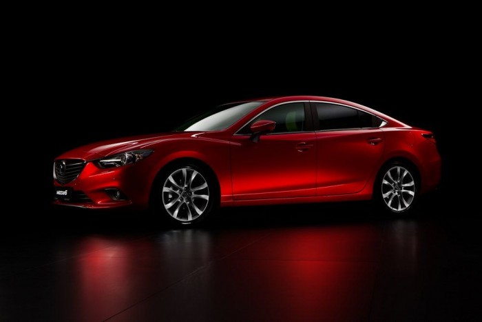 Szép autókat okosan gyártani: a Mazda új filozófiája 9