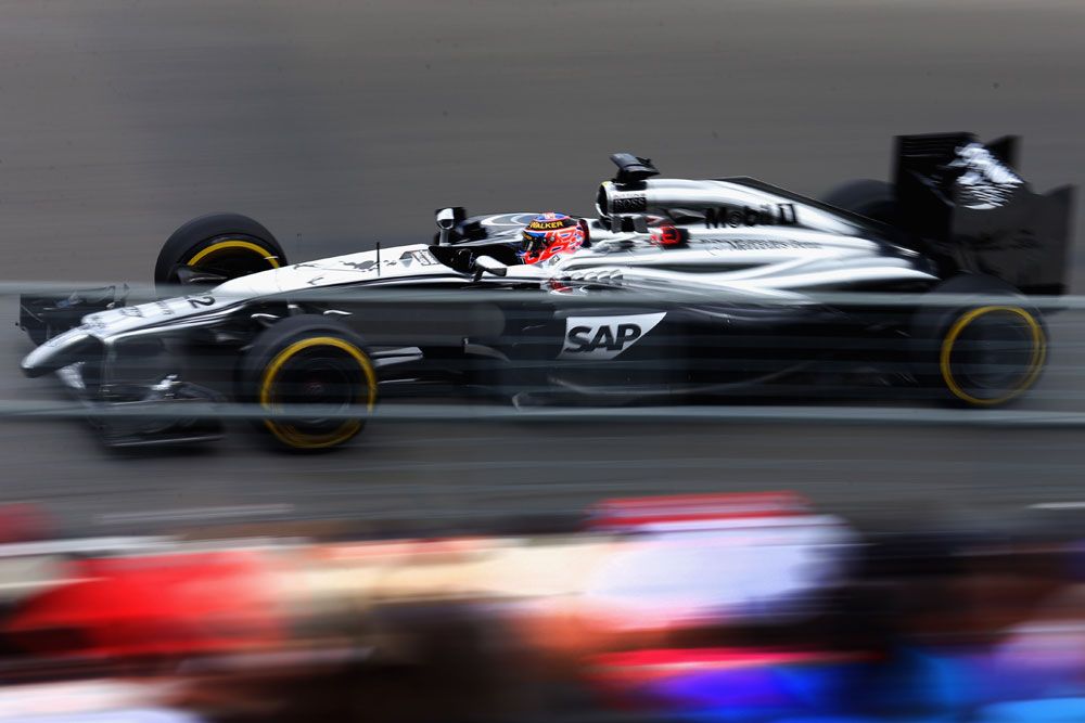 F1: A McLarennek áldás a küszködés? 1