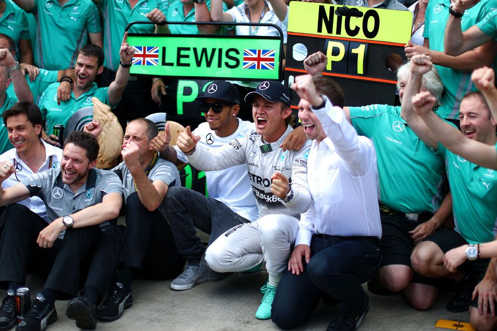 Hamilton: Tehetségesebb vagyok Rosbergnél 25