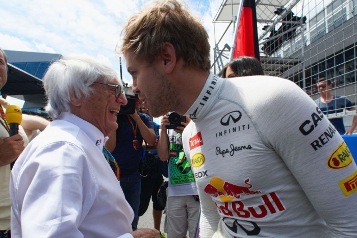 F1: Vettel menjen a Ferrarihoz! 3 | Vezess F1: Vettel menjen a Ferrarihoz! 3