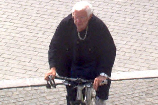 Hatvanéves férfi lopott bicikliket 1