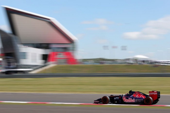 F1: Hamilton lerobbant, de első 7 | Vezess F1: Hamilton lerobbant, de első 7