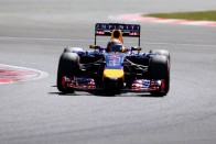 F1: A Mercinél nincs pánik, a lapok leosztva 54