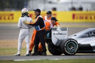 F1: Hamilton lerobbant, de első 81