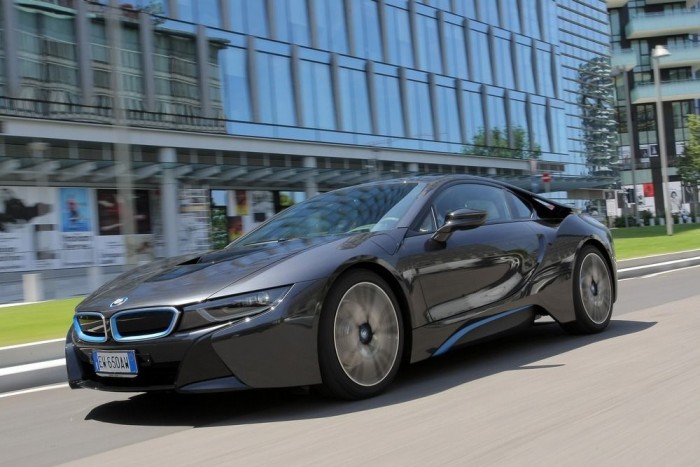 Kipróbáltuk a BMW új álomautóját 13 | Vezess 4,4 a 0-100, 250 a vége