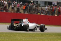 F1: Megijesztette a Mercedest a váltóhiba 43