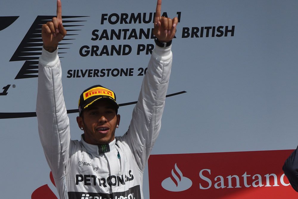 F1: Hamilton káoszfutamon nyert otthon 14
