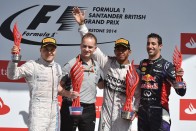 F1: Megijesztette a Mercedest a váltóhiba 51