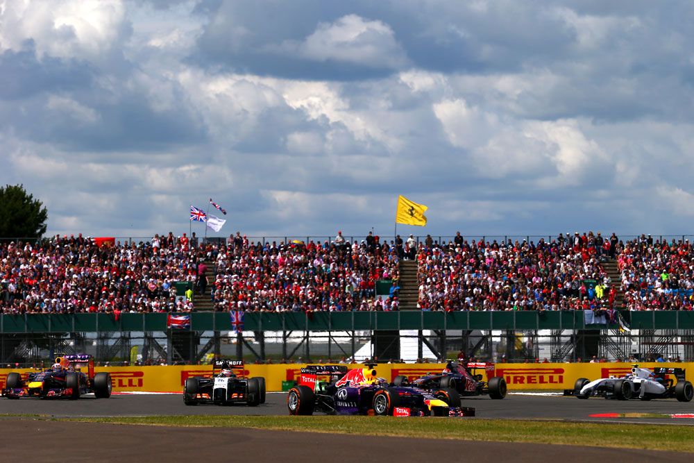 F1: Hamilton káoszfutamon nyert otthon 20