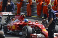 F1: Életveszélyes balesetet úszott meg a sereghajtó 65