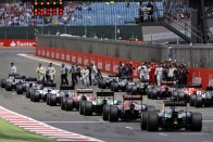 F1: Hamilton káoszfutamon nyert otthon 68