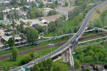 Nyár végéig gyötrelem lesz a reptérre autózni