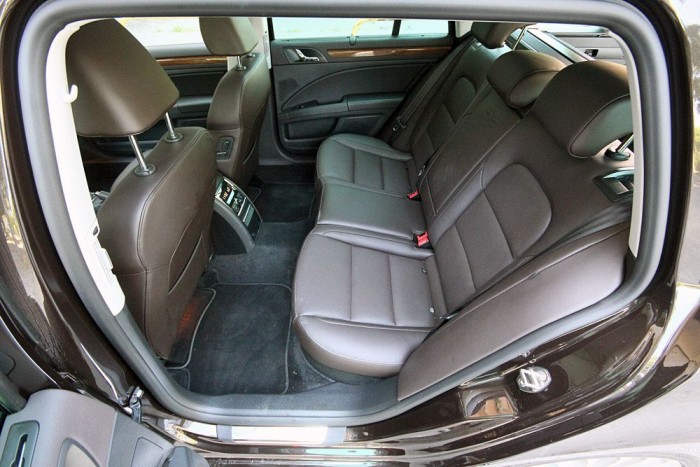 A mindent tudó Superb 10 | Vezess És a kínaiaknak még ez sem elég, a hosszítottat szeretik