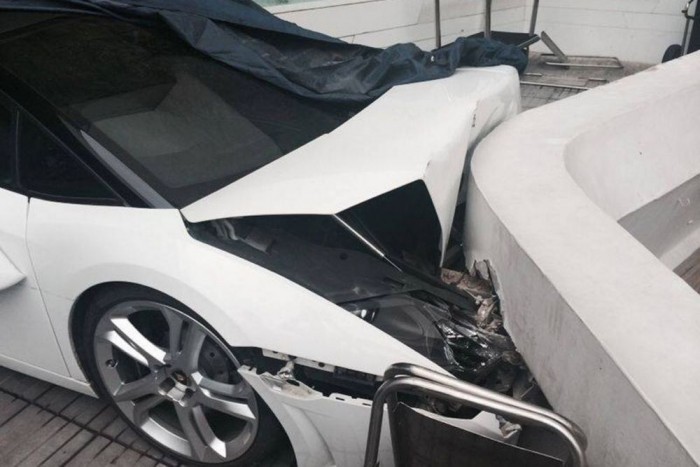 Így zúz Lamborghinit a parkolófiú 11 Így zúz Lamborghinit a parkolófiú 11