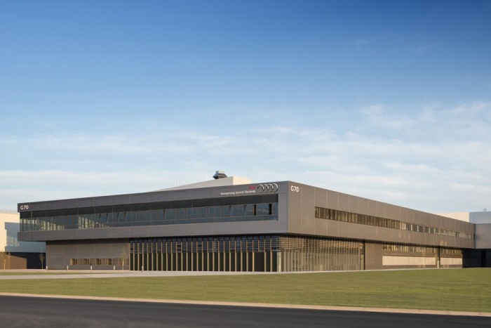 Győr miatt vizsgálódik Brüsszel 4