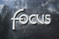 Focus felirat 2000-ből