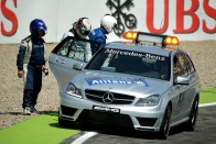 F1: Megúszta az óvást a Mercedes 45