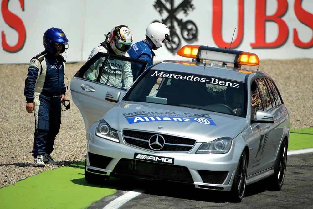 F1: Megúszta az óvást a Mercedes 20