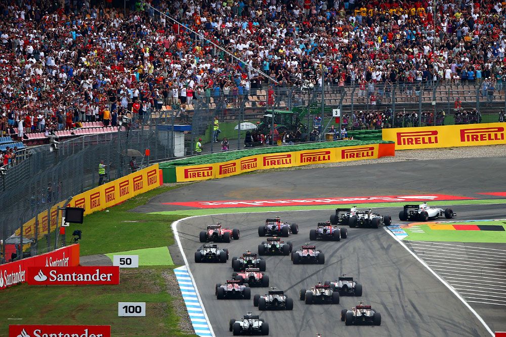 F1: Rosberg győzött, Hamilton 17 helyet javított 11