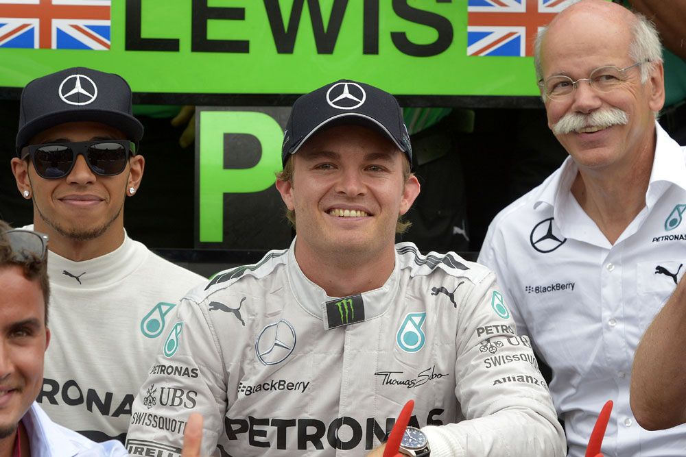 F1: Rosberg győzött, Hamilton 17 helyet javított 29