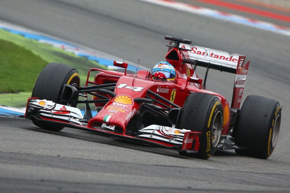 F1: Alonso Räikkönenre mutogat 32