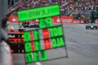 F1: Életeket kockáztattak Rosbergért? 73