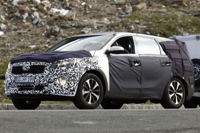 Fiatalosabb lesz a Kia nagy terepjárója 6