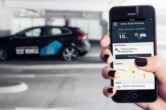 Távirányítással parkolható autók? Kiváló alapanyag a merényletekhez...