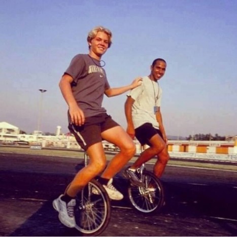 Hiába ügyeskedik Rosberg és Hamilton - más dönt a sorsukról?