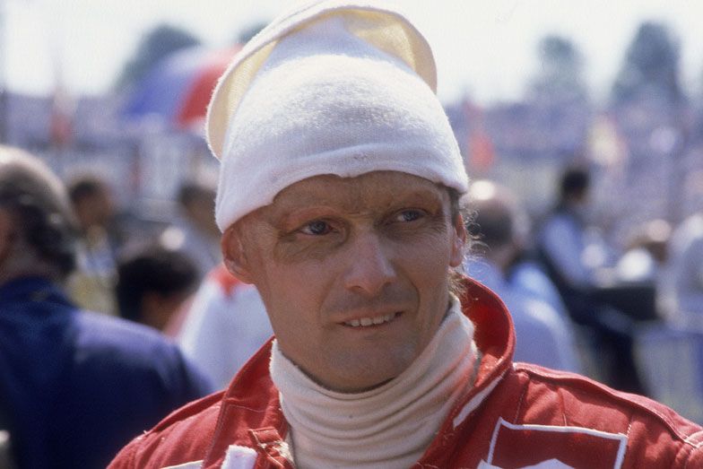 Lauda nem segít másokon - a nagy kedvenc kavar most a Mercinél?