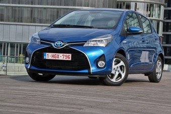 Fiatalos, kívánatos Toyota. Van ilyen?