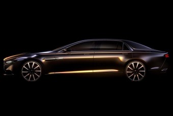 Ultra exkluzív lesz az új brit sportlimuzin