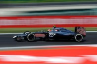 F1: Hamilton az élen, Rosberg századokra 36