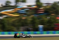 F1: Hamilton az élen, Rosberg századokra 46