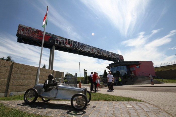 Idén pusztító meleg várta a látogatókat pénteken a Hungaroringen