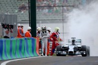 F1: Hamilton égett a Hungaroringen, Rosbergé a pole 47