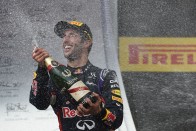 F1: Ricciardo őrültként tekergetett mindent 92