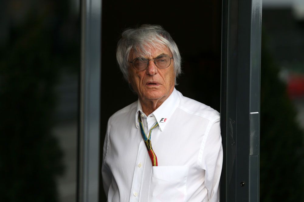 F1: Érik a botrány a Mercedesnél 55