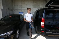 Jenson Button idén még nem Hondával jött. Jövőre talán a turbós Civic Type-R lesz alatta