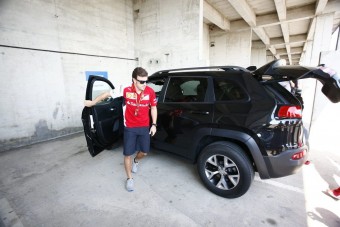 F1: Mivel mozognak itthon az F1 sztárjai?