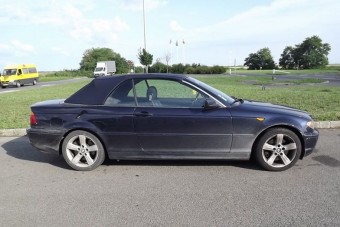 Ritka BMW-t fogtak a rendőrök