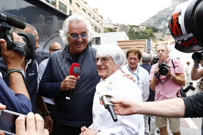 F1: Ecclestone sem ússza meg szárazon 1