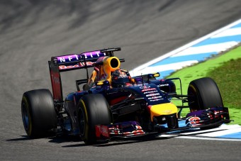 F1: Szingapúrig nem nyer a Red Bull