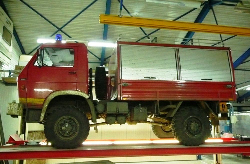 A teherautó korábban a német tűzoltóságnál volt állományban