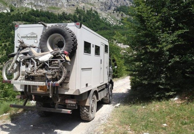 Tűzoltóautóból épített lakóautót 7 | Vezess A lakóteherautó első tesztje Macedóniában volt