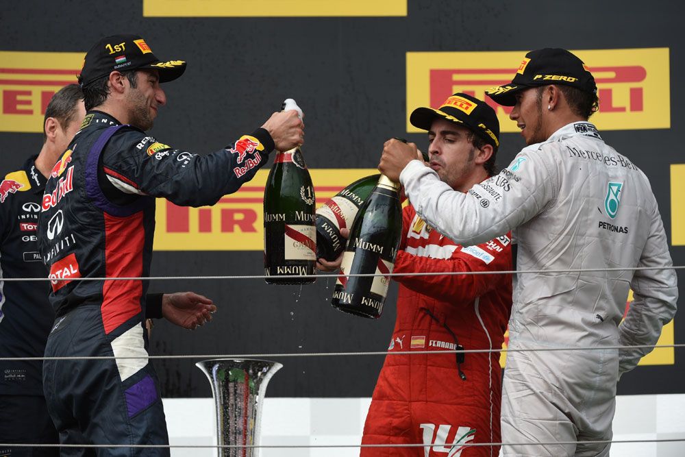 F1: Ricciardo még a bajnoki címre hajt 34